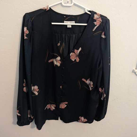 Ava & Viv Tops - Ava & Viv Green Floral Blouse